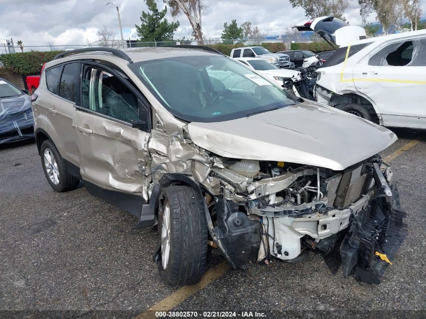 2018 FORD ESCAPE SE