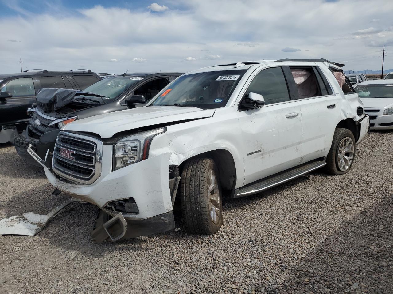 2017 GMC YUKON SLT