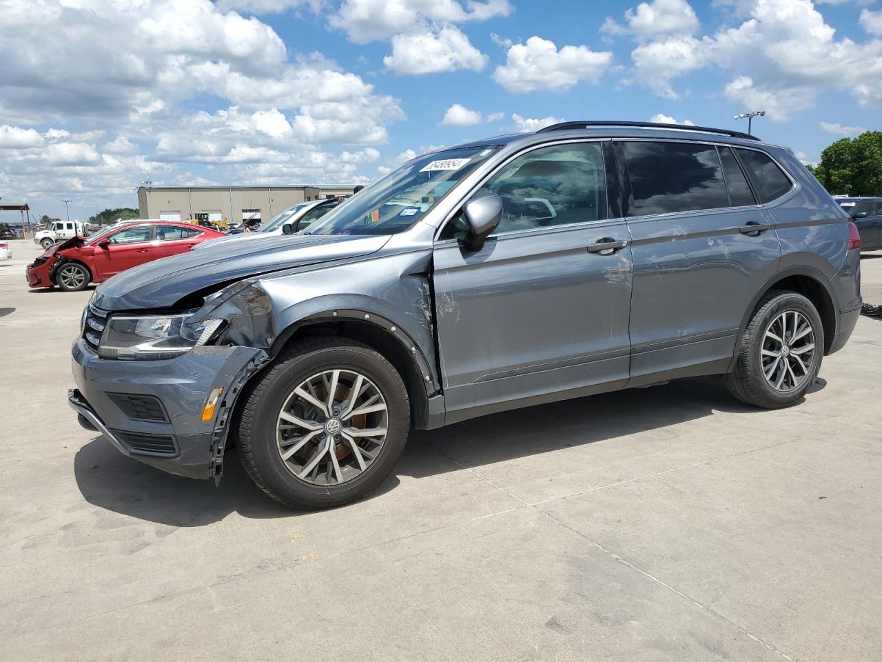 2019 VOLKSWAGEN TIGUAN SE