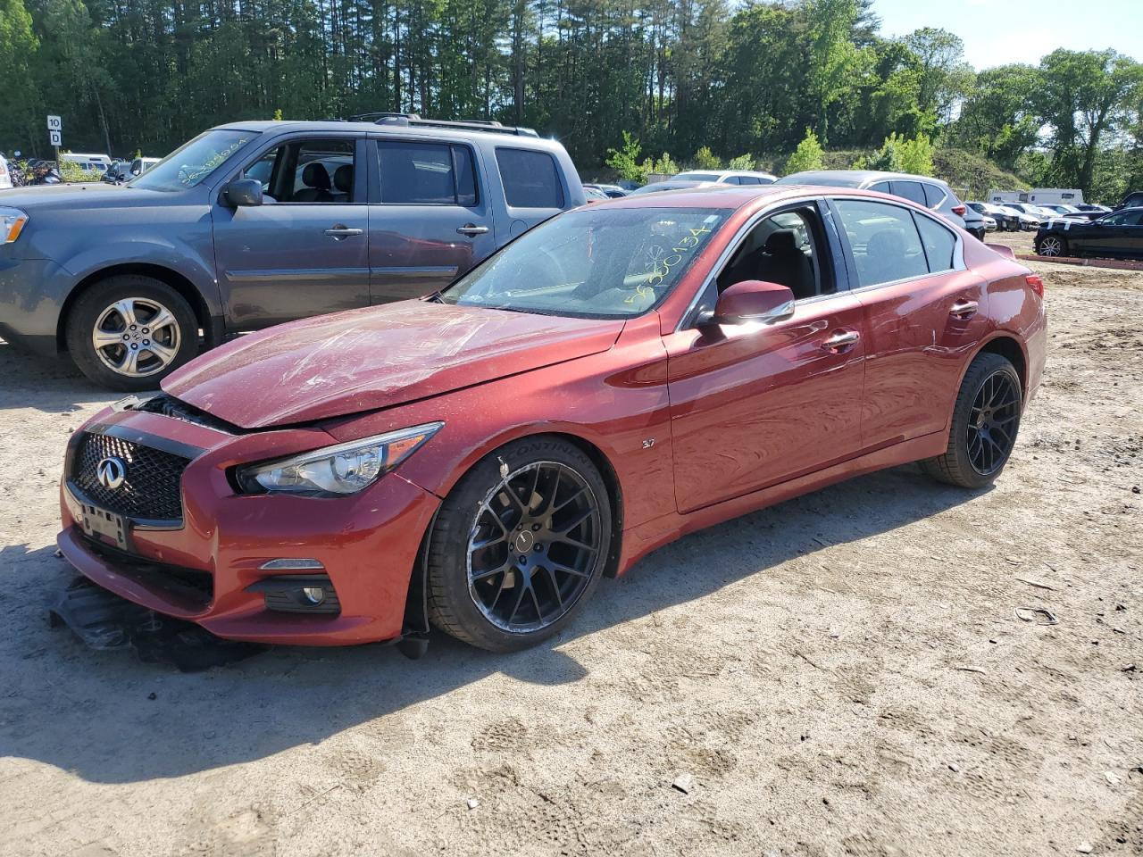 2015 INFINITI Q50 BASE