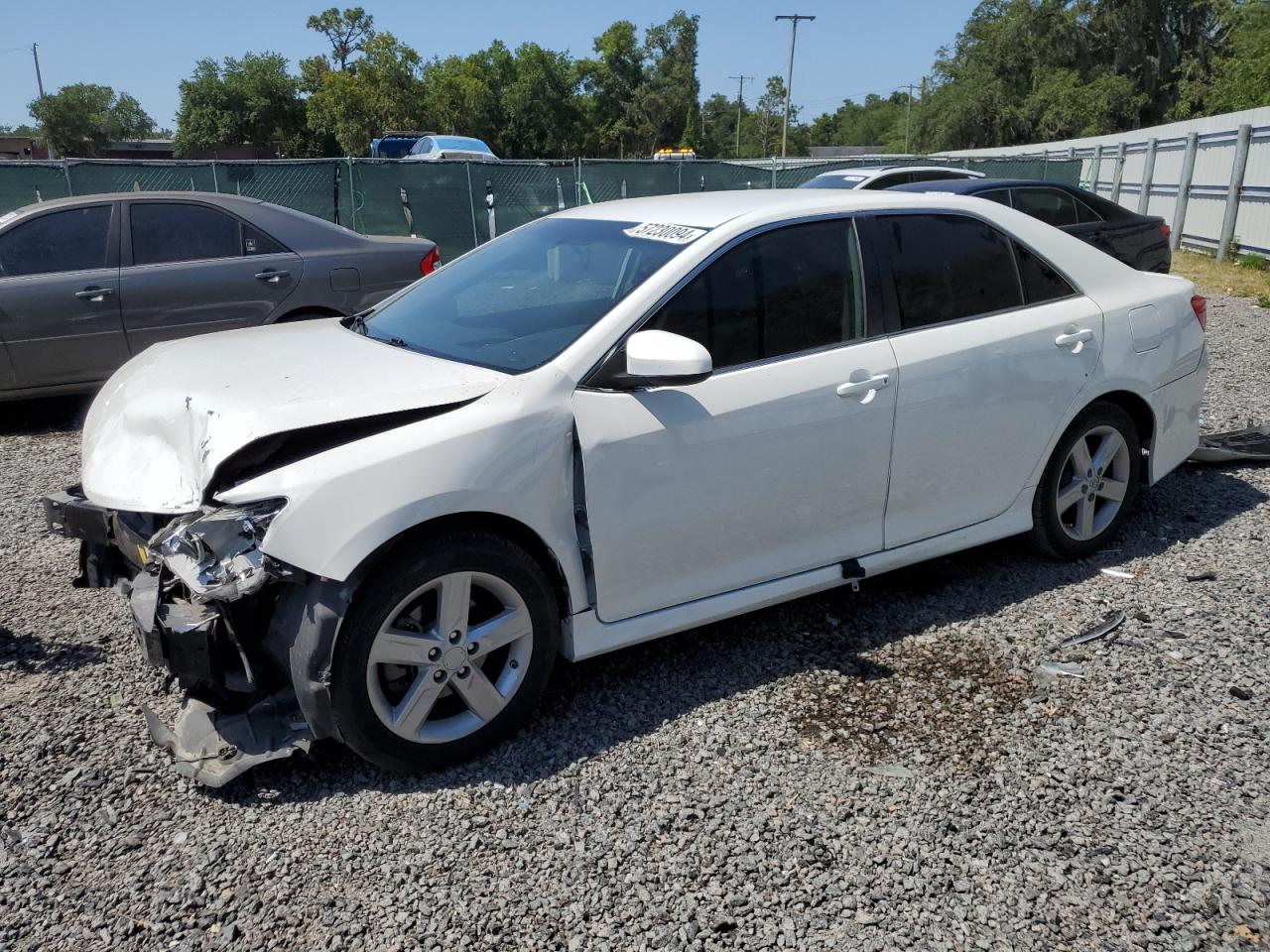 2014 TOYOTA CAMRY L