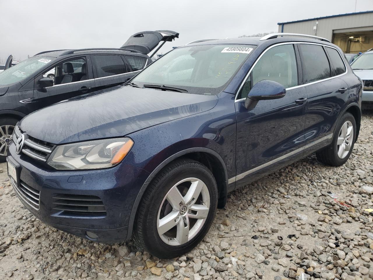 2012 VOLKSWAGEN TOUAREG V6 TDI