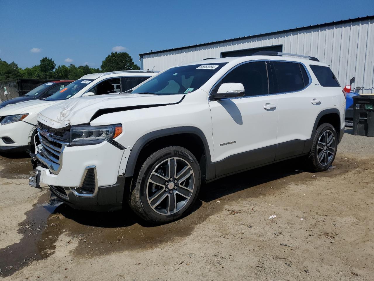 2023 GMC ACADIA SLT