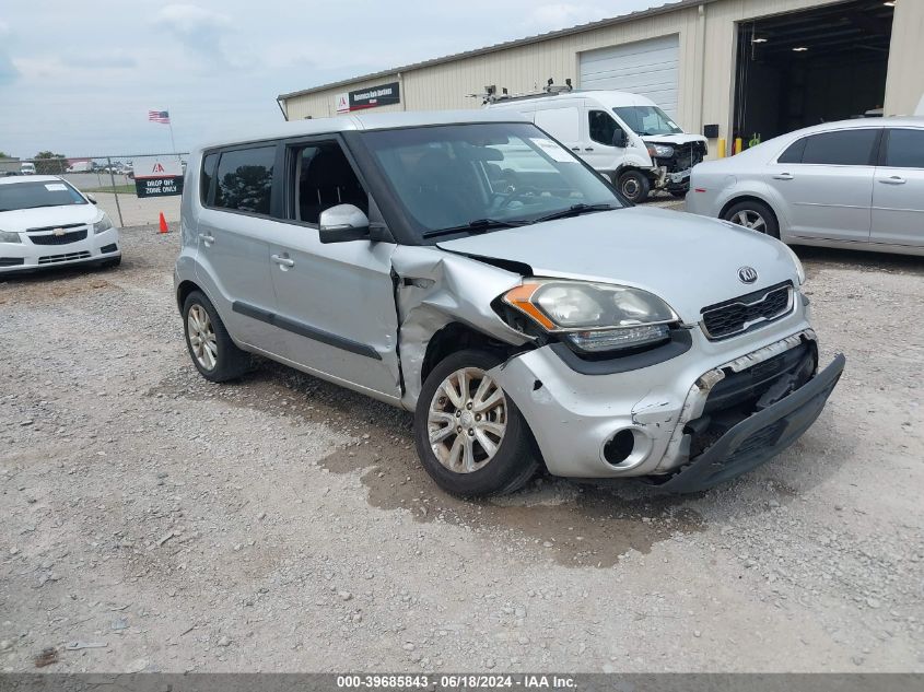 2013 KIA SOUL +