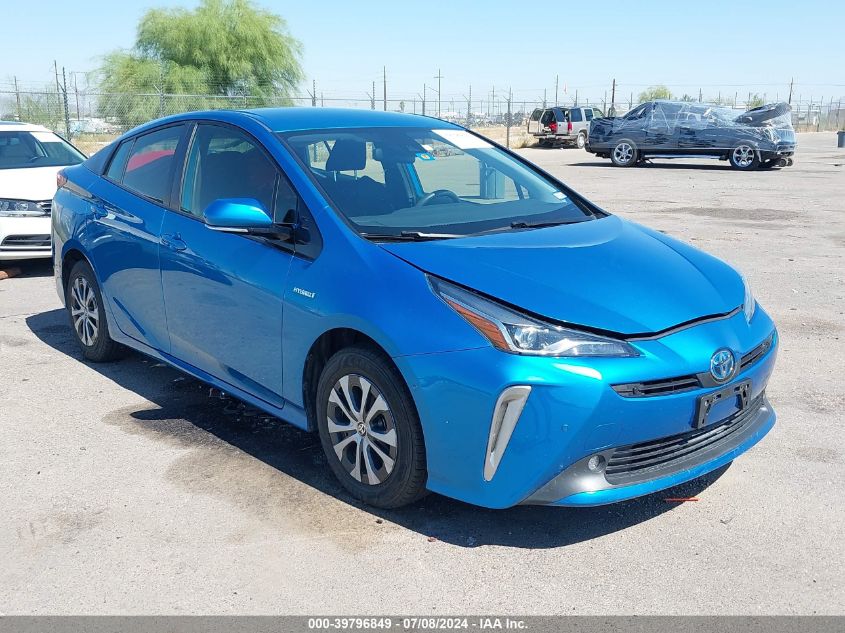 2019 TOYOTA PRIUS LE