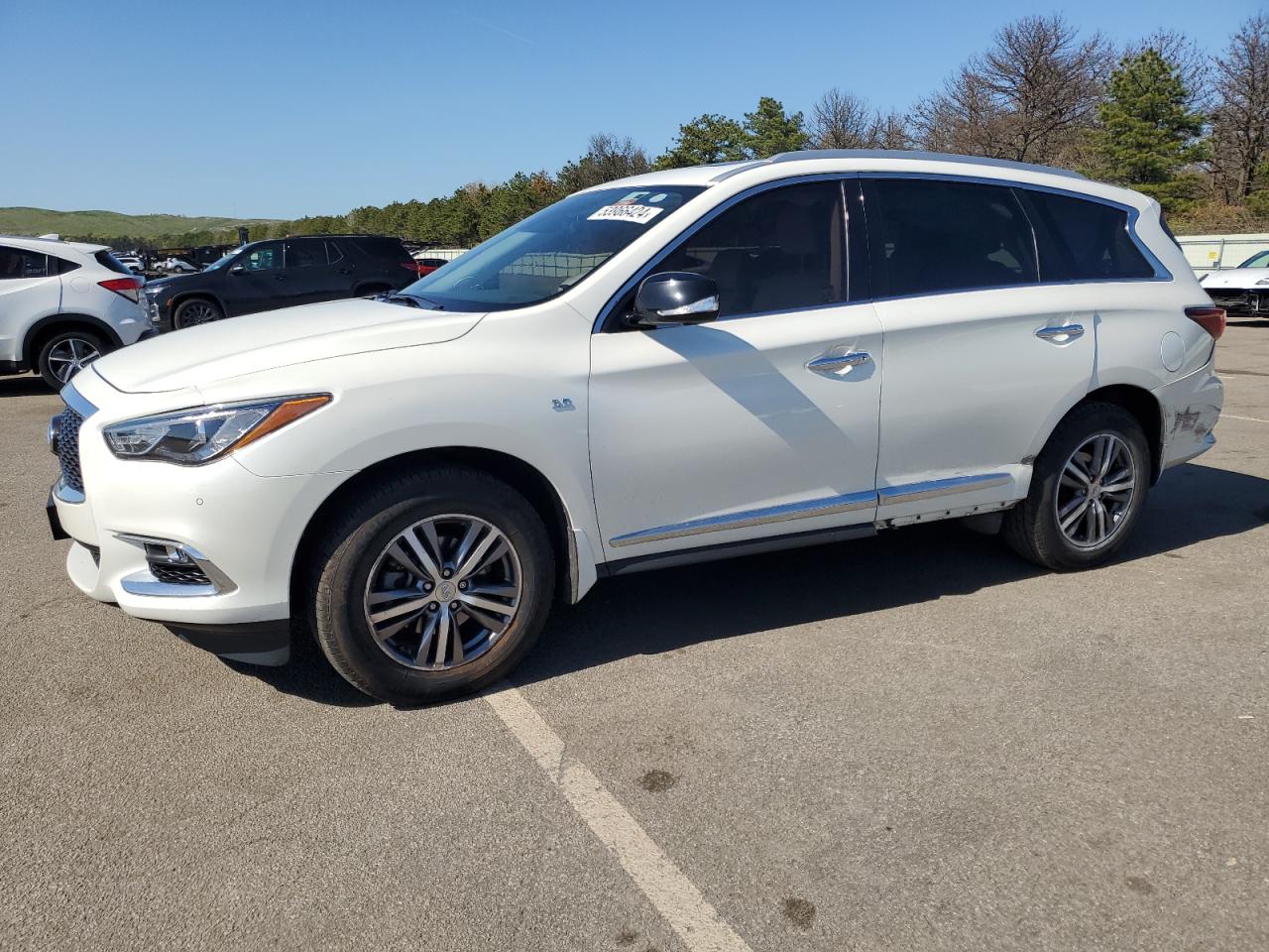 2019 INFINITI QX60 LUXE