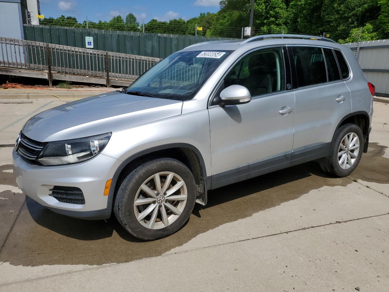 2017 VOLKSWAGEN TIGUAN WOLFSBURG