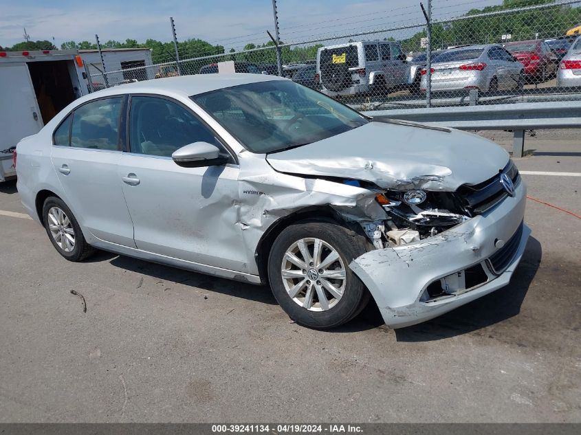 2013 VOLKSWAGEN JETTA HYBRID SE