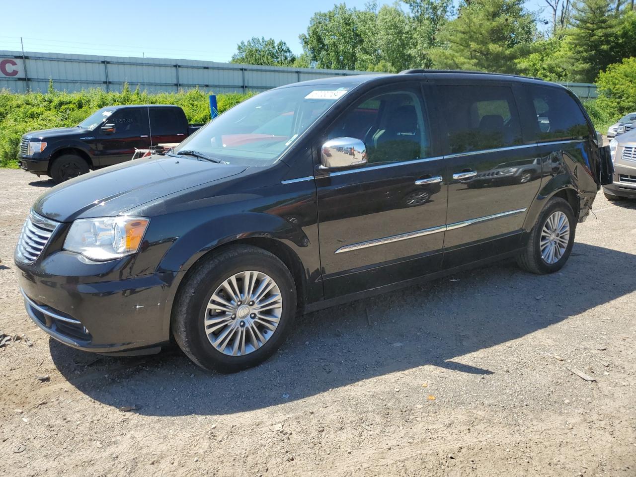 2016 CHRYSLER TOWN & COUNTRY TOURING L