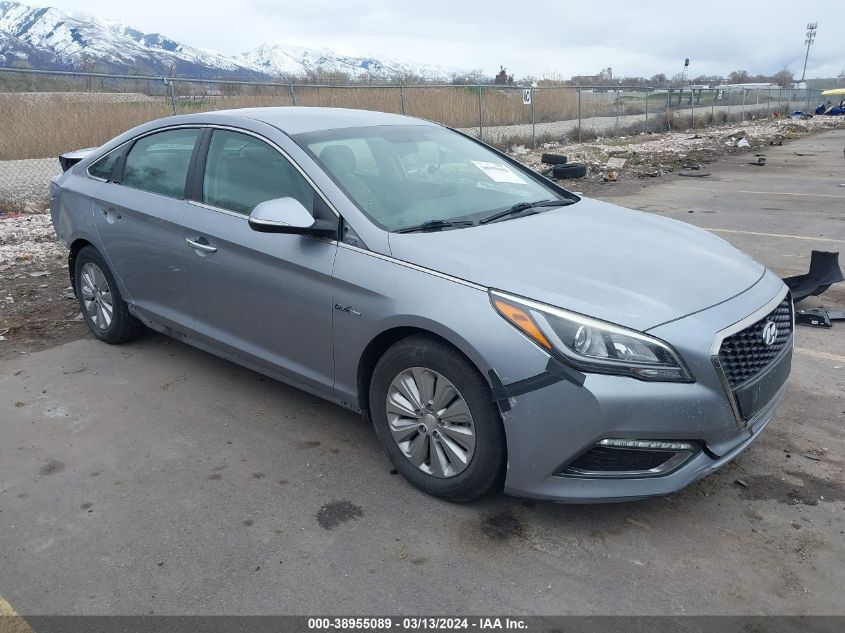 2016 HYUNDAI SONATA HYBRID SE