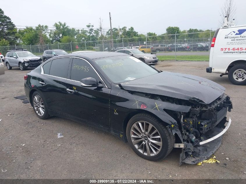 2018 INFINITI Q50 LUXE/SPORT