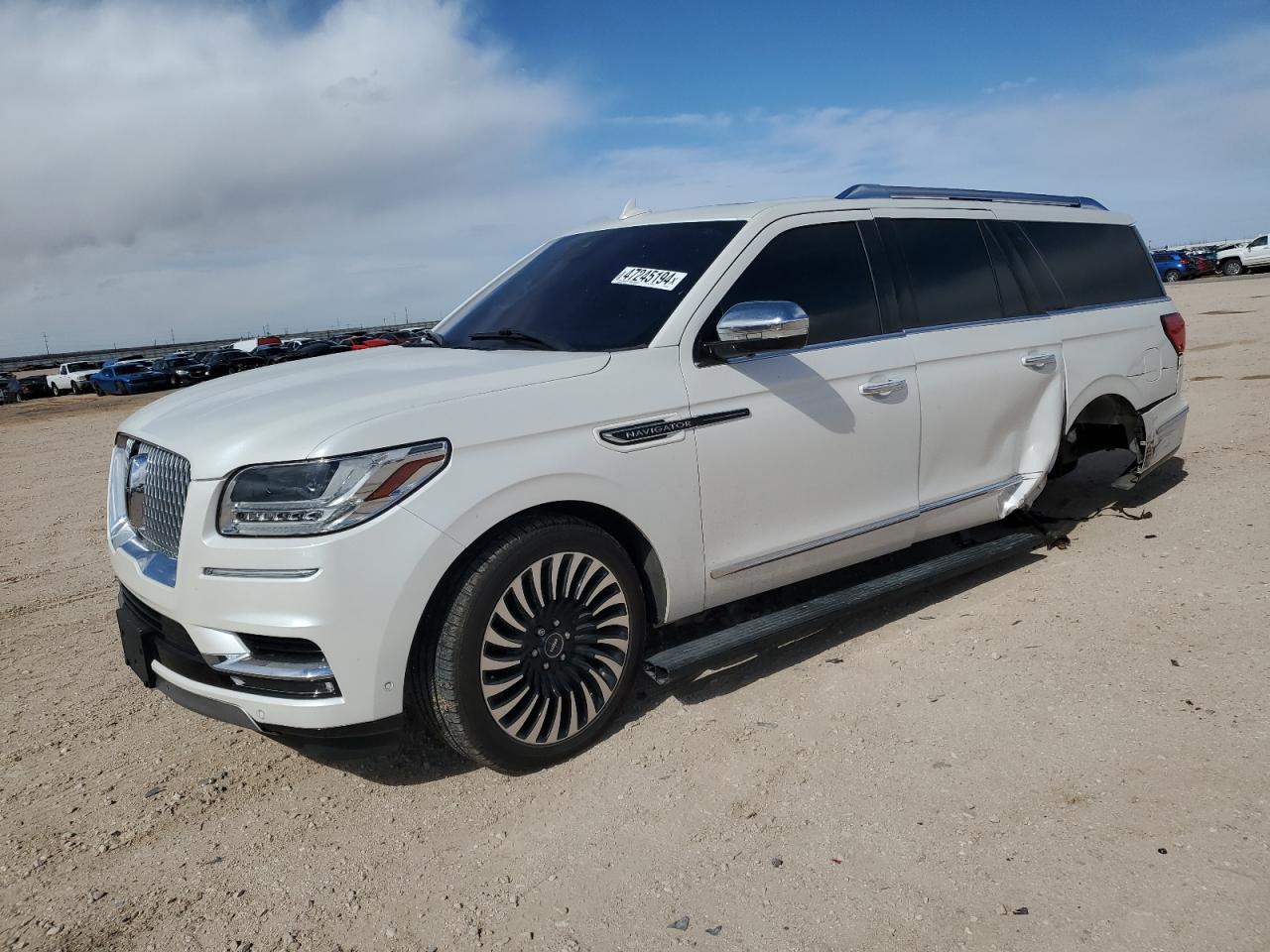 2019 LINCOLN NAVIGATOR L BLACK LABEL