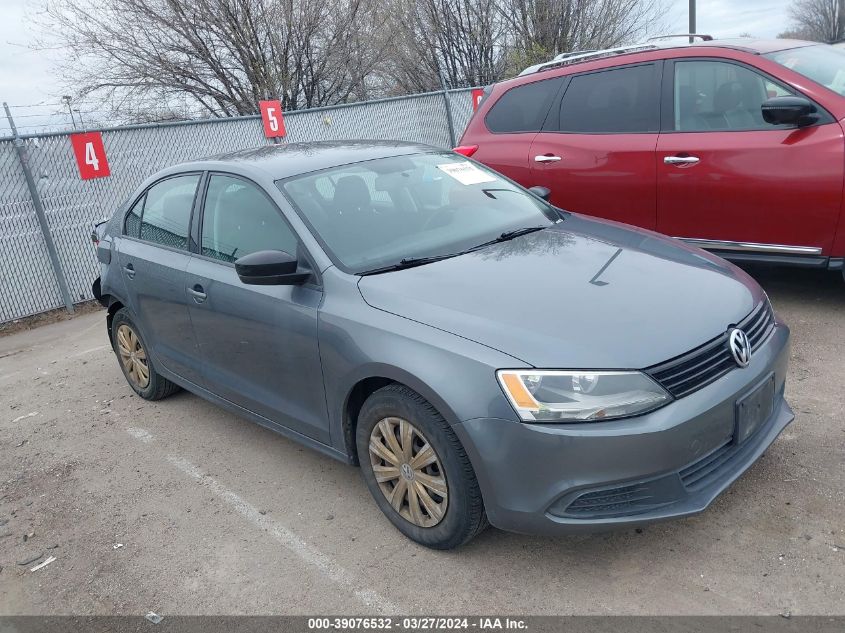 2013 VOLKSWAGEN JETTA 2.0L S