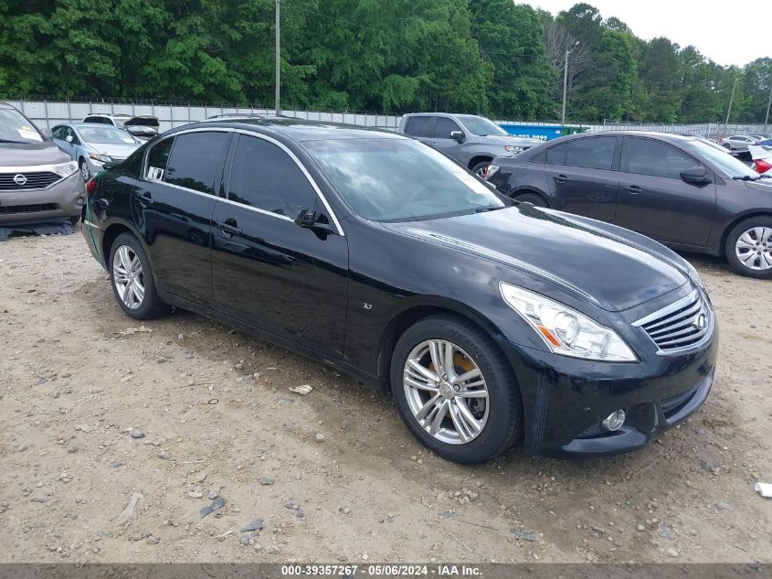 2015 INFINITI Q40