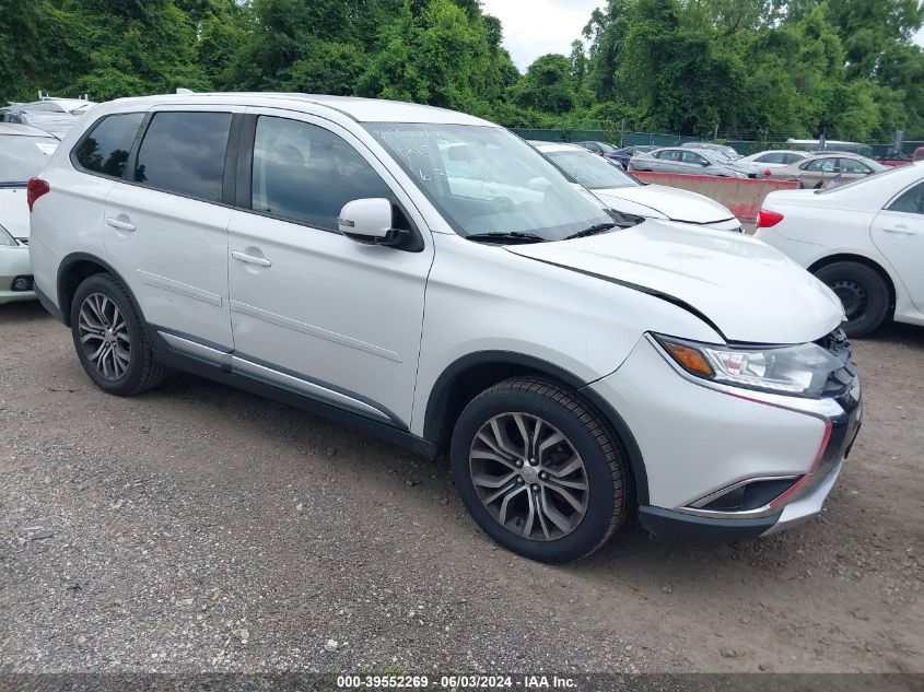 2017 MITSUBISHI OUTLANDER SE