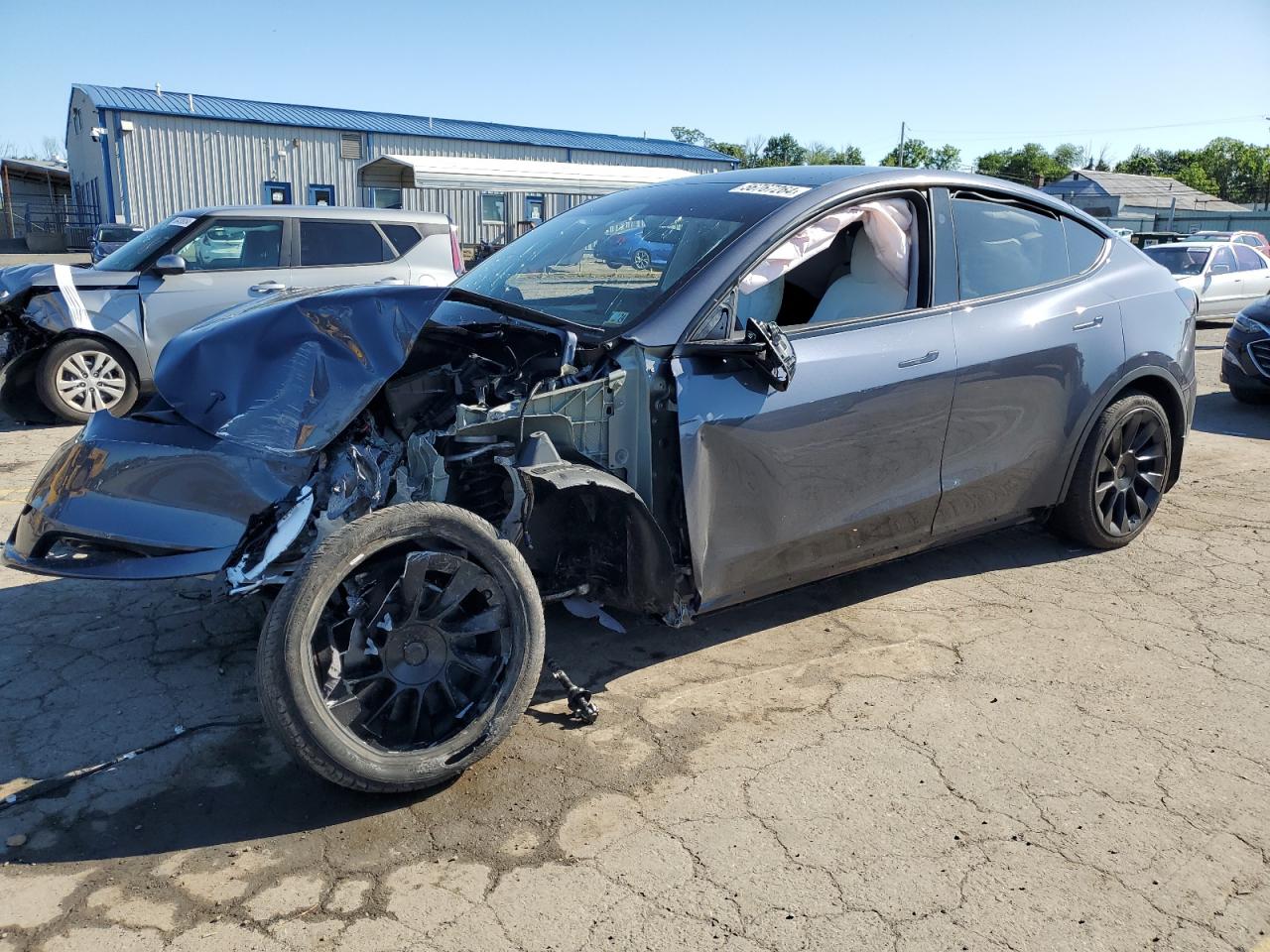 2023 TESLA MODEL Y