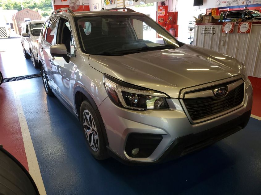 2021 SUBARU FORESTER PREMIUM