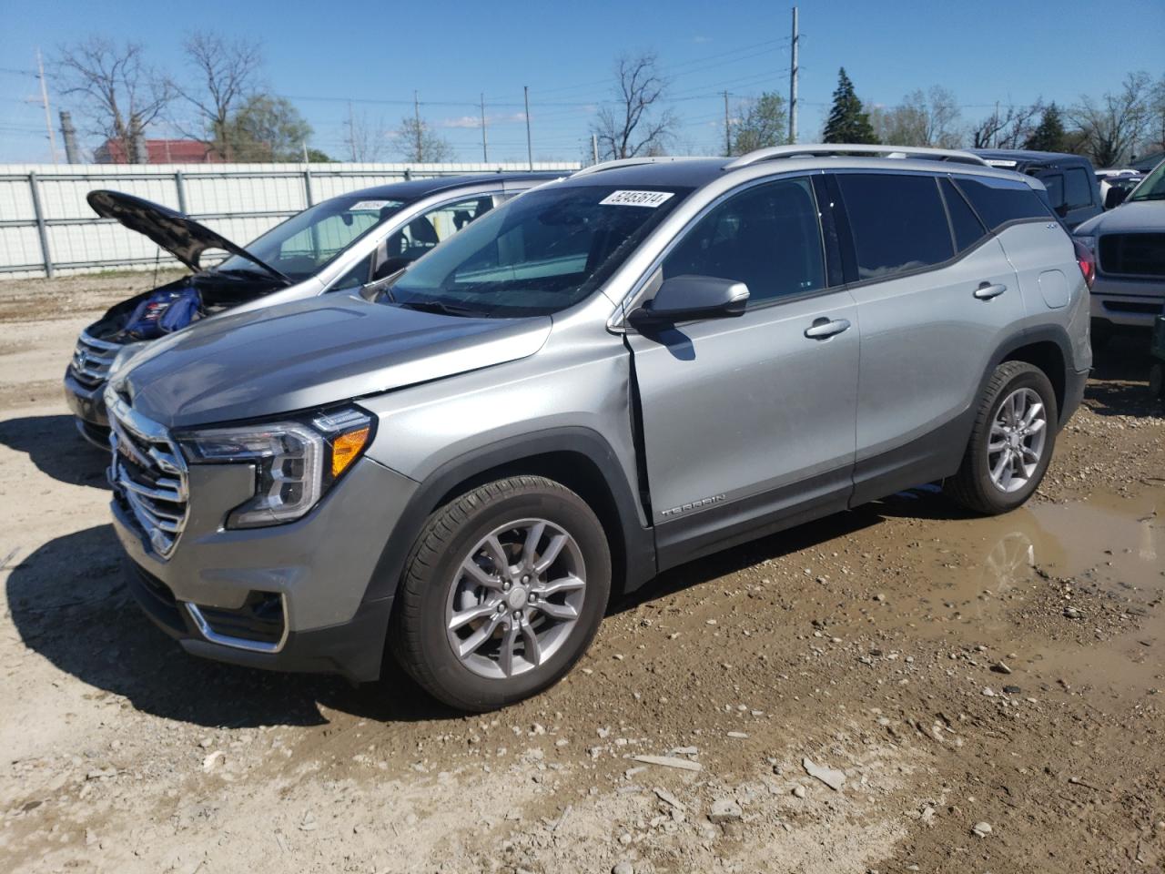 2023 GMC TERRAIN SLT