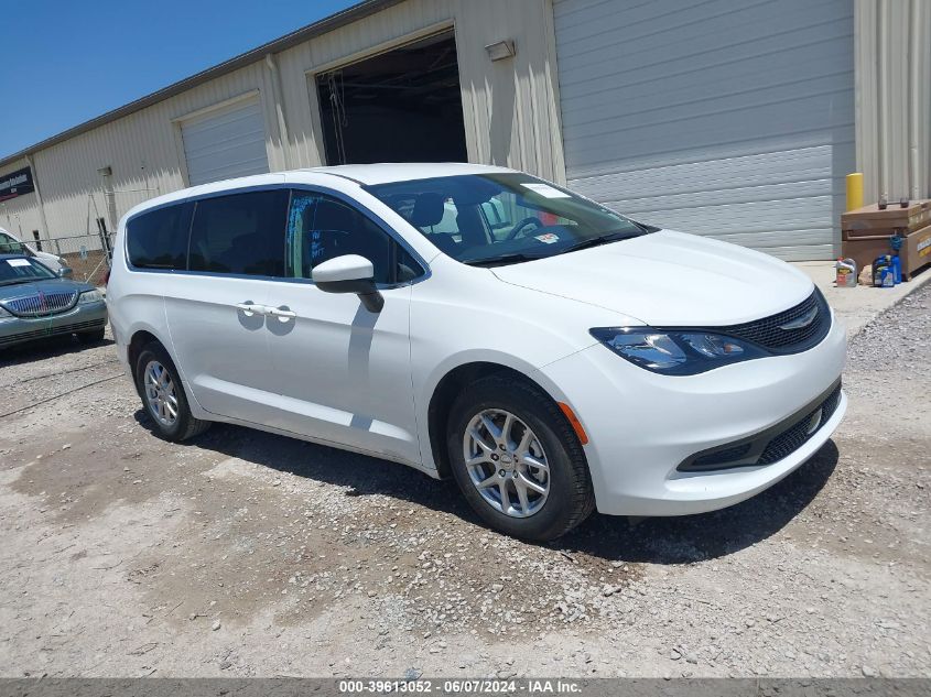 2023 CHRYSLER VOYAGER LX