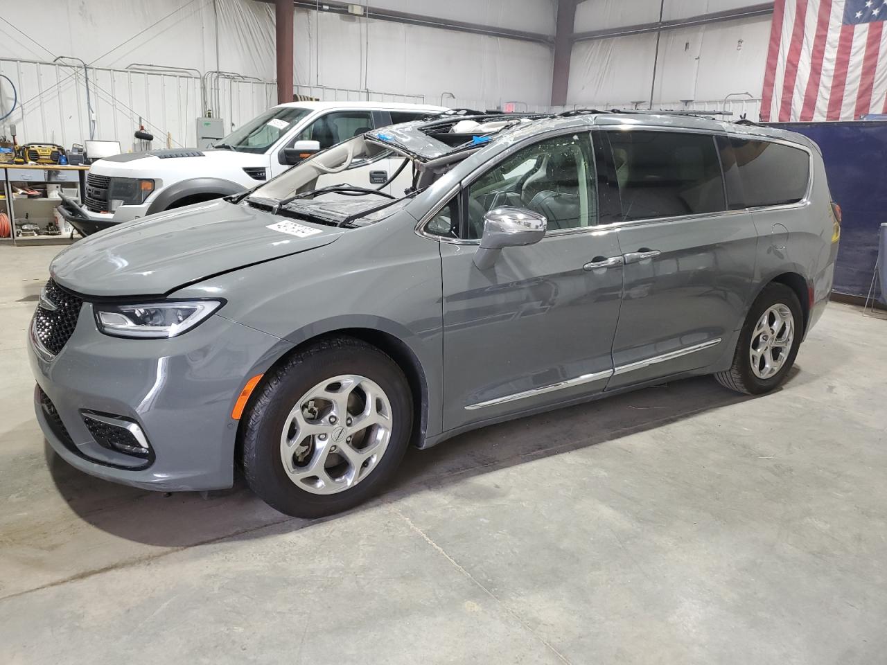 2022 CHRYSLER PACIFICA LIMITED