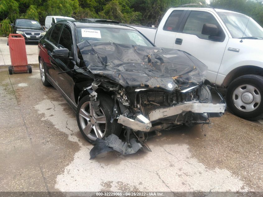 2011 MERCEDES-BENZ C 300 SPORT/LUXURY