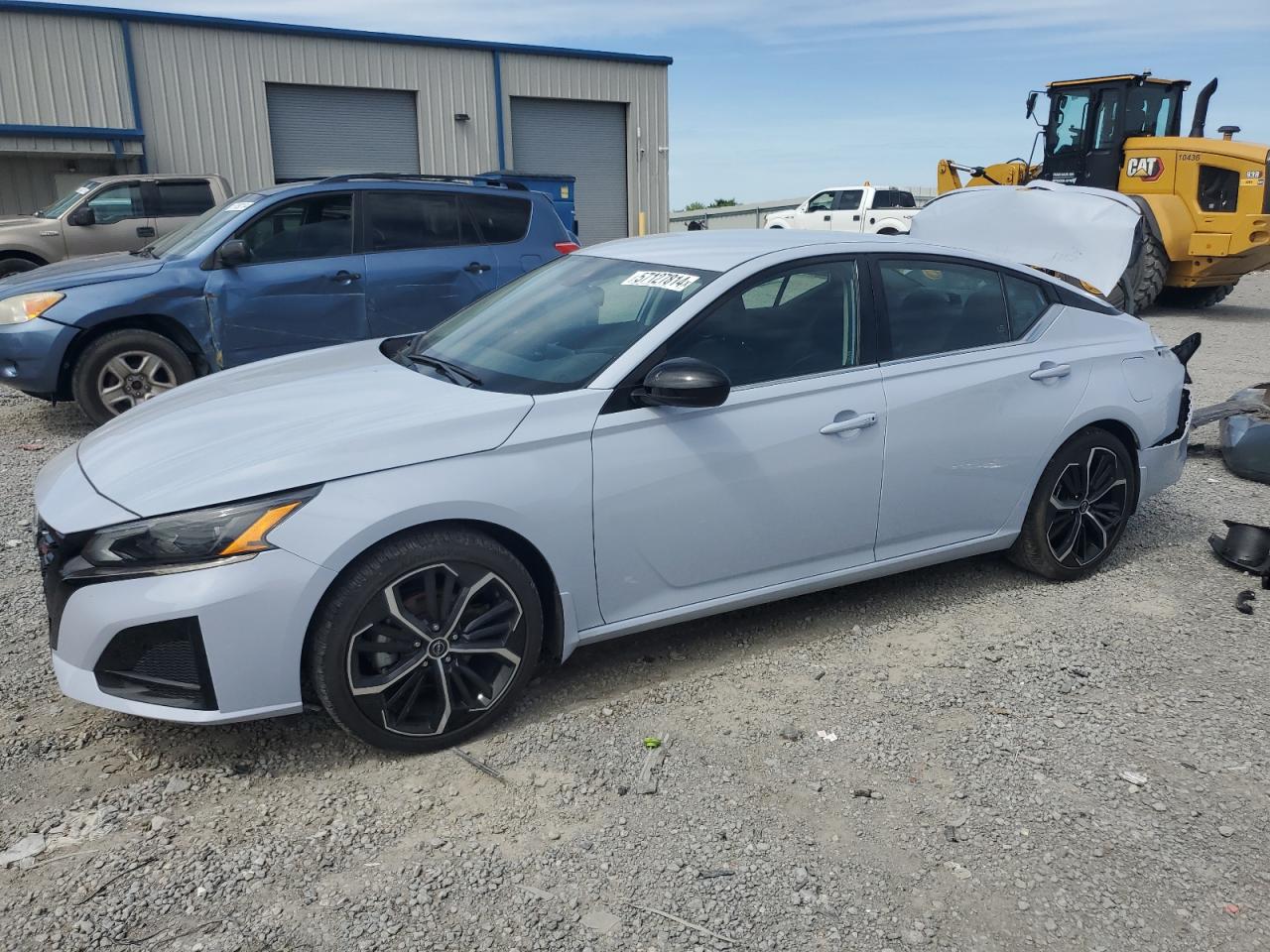 2023 NISSAN ALTIMA SR