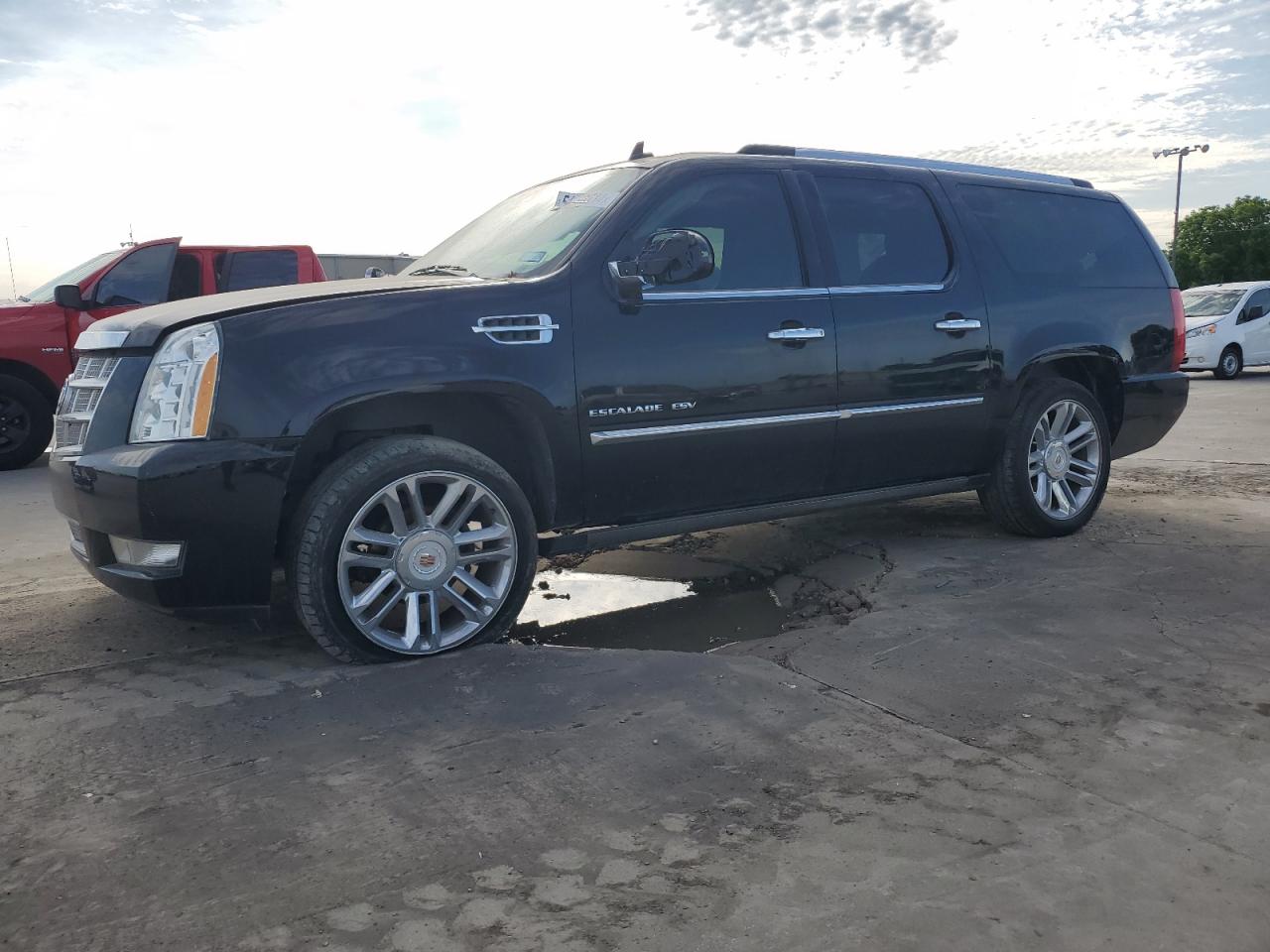 2012 CADILLAC ESCALADE ESV PLATINUM