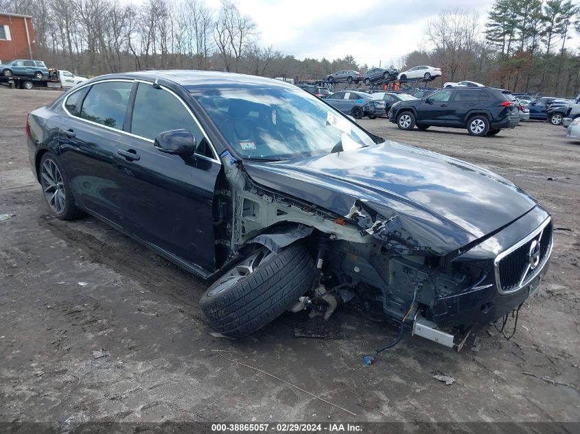 2018 VOLVO S90 T5 MOMENTUM