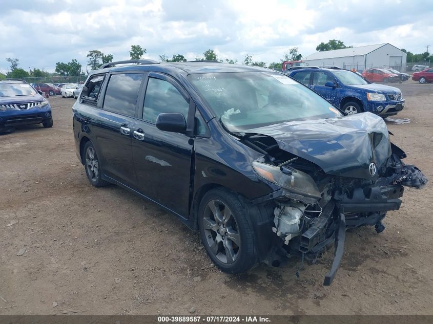 2016 TOYOTA SIENNA SE 8 PASSENGER