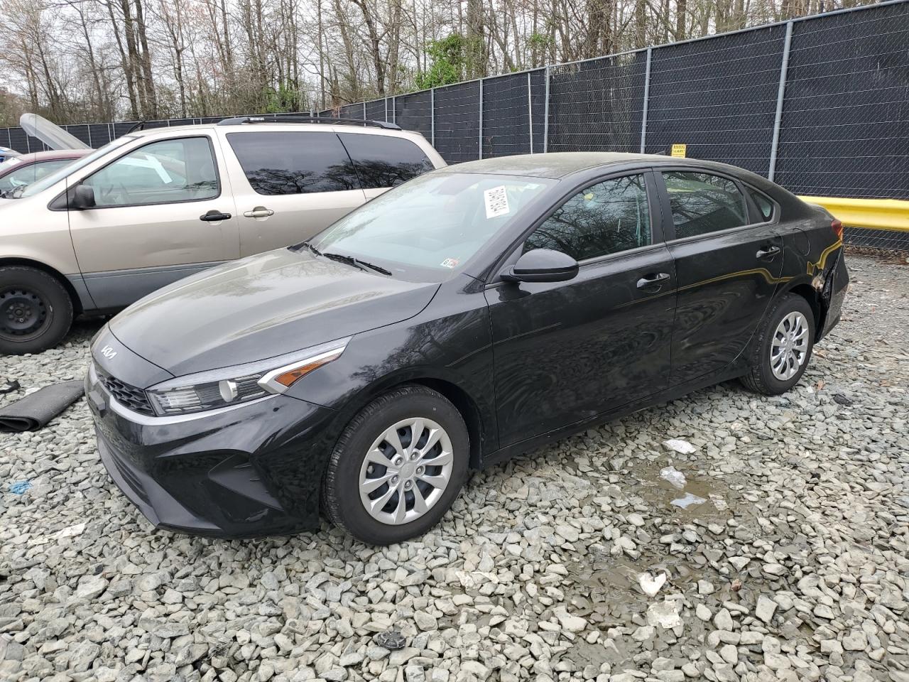 2023 KIA FORTE LX