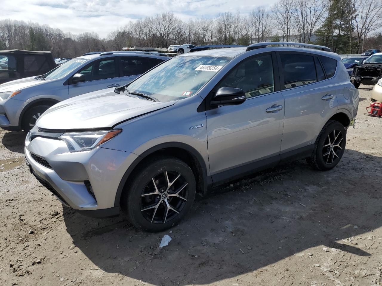 2017 TOYOTA RAV4 HV SE