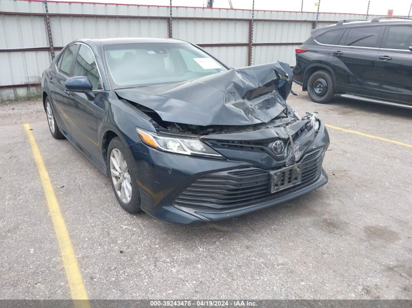 2018 TOYOTA CAMRY LE