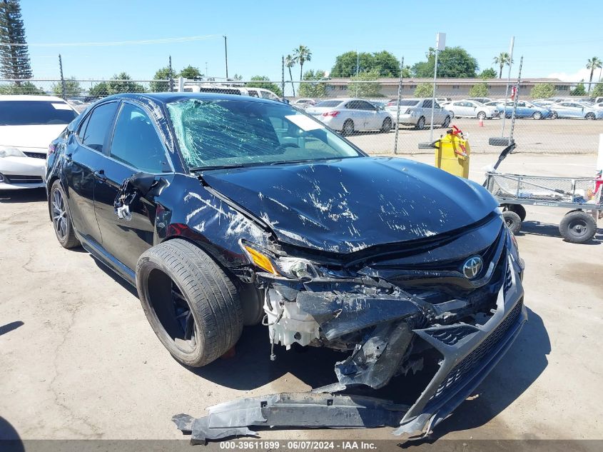 2023 TOYOTA CAMRY SE