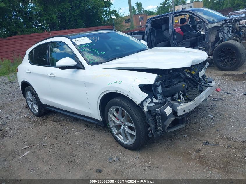 2018 ALFA ROMEO STELVIO SPORT AWD