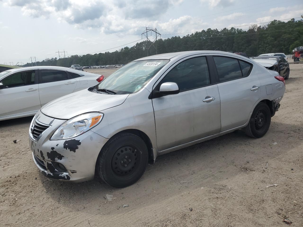 2013 NISSAN VERSA S