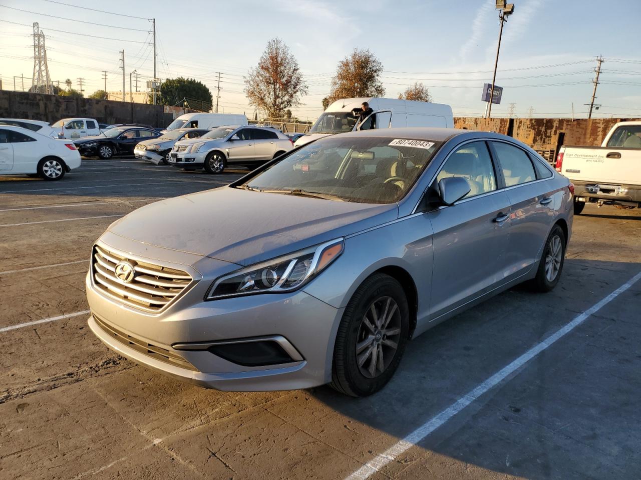 2017 HYUNDAI SONATA SE