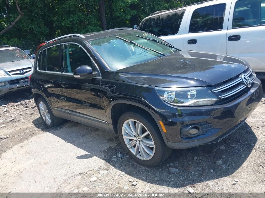 2012 VOLKSWAGEN TIGUAN SE