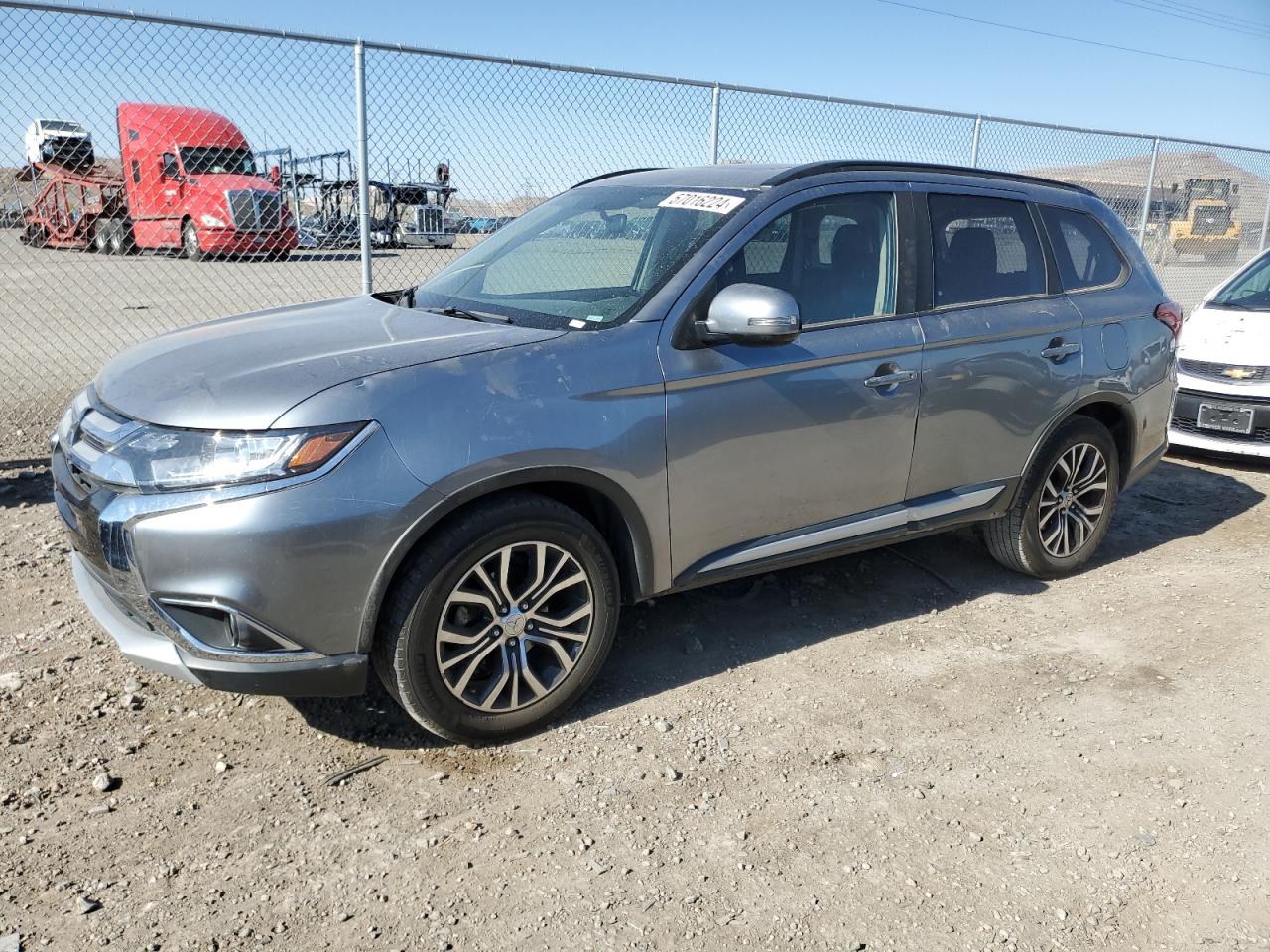 2016 MITSUBISHI OUTLANDER SE