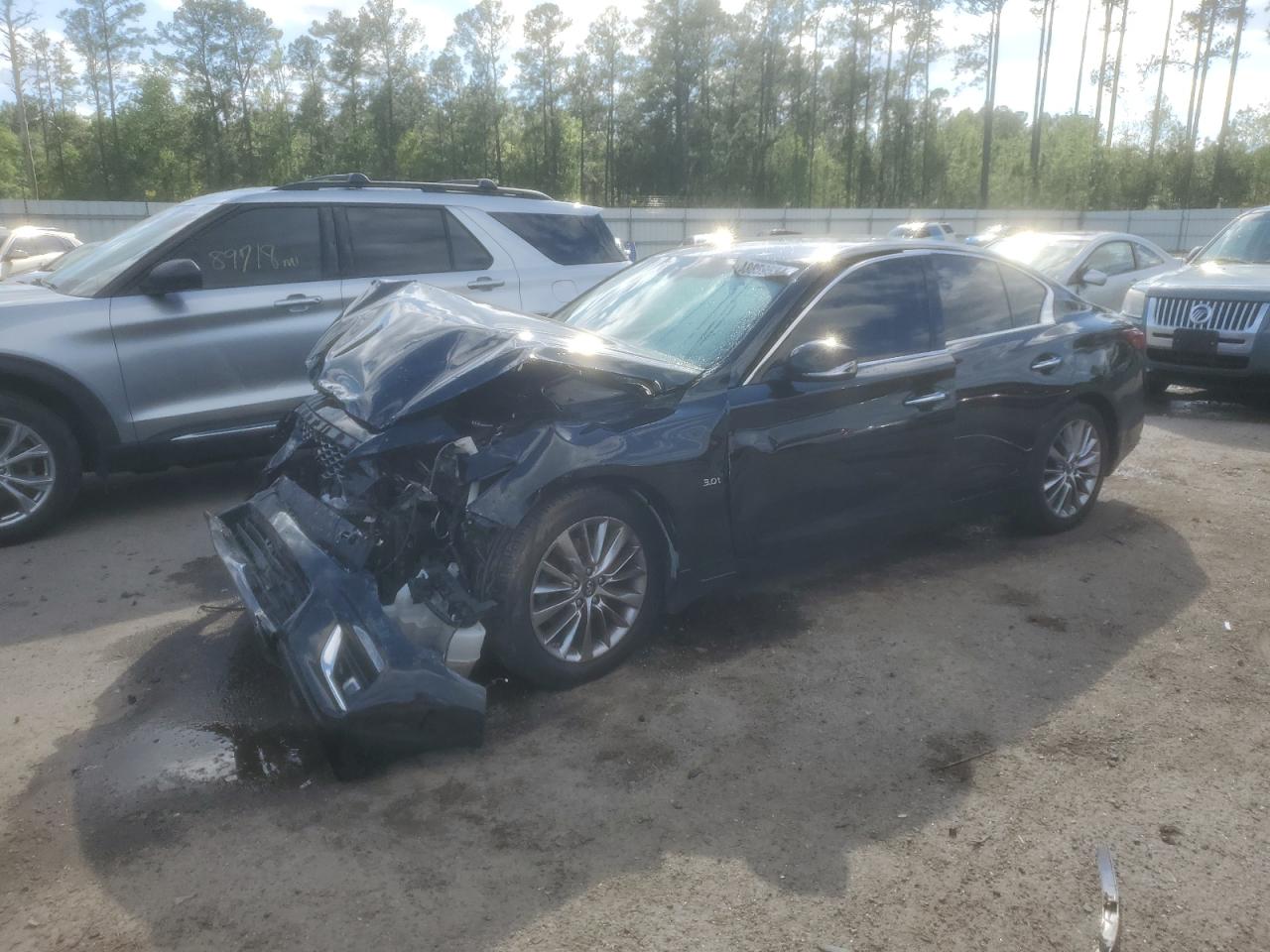 2018 INFINITI Q50 LUXE