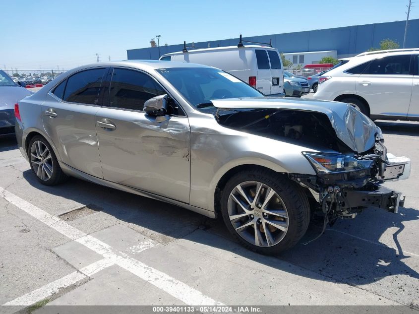 2020 LEXUS IS 300