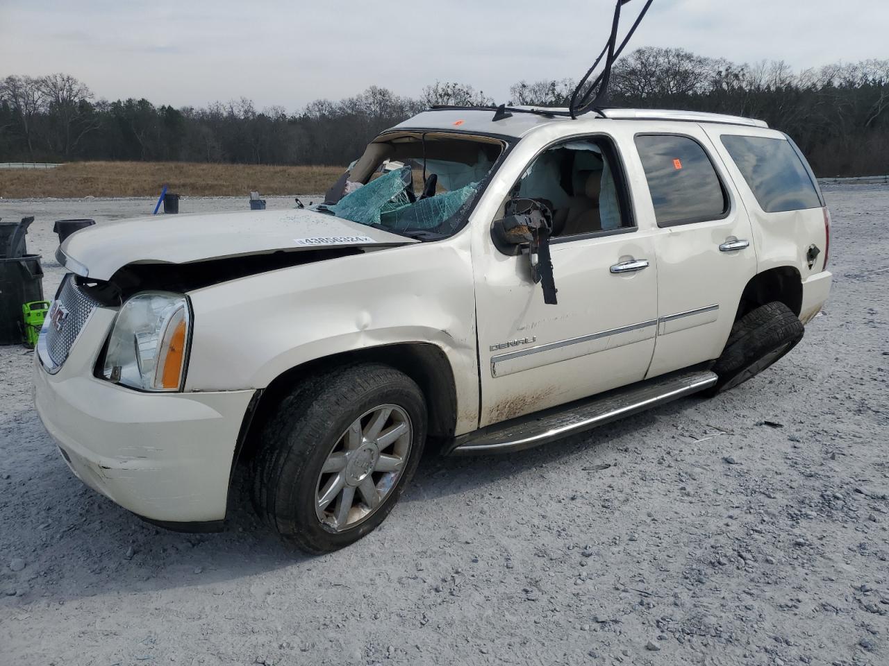 2013 GMC YUKON DENALI