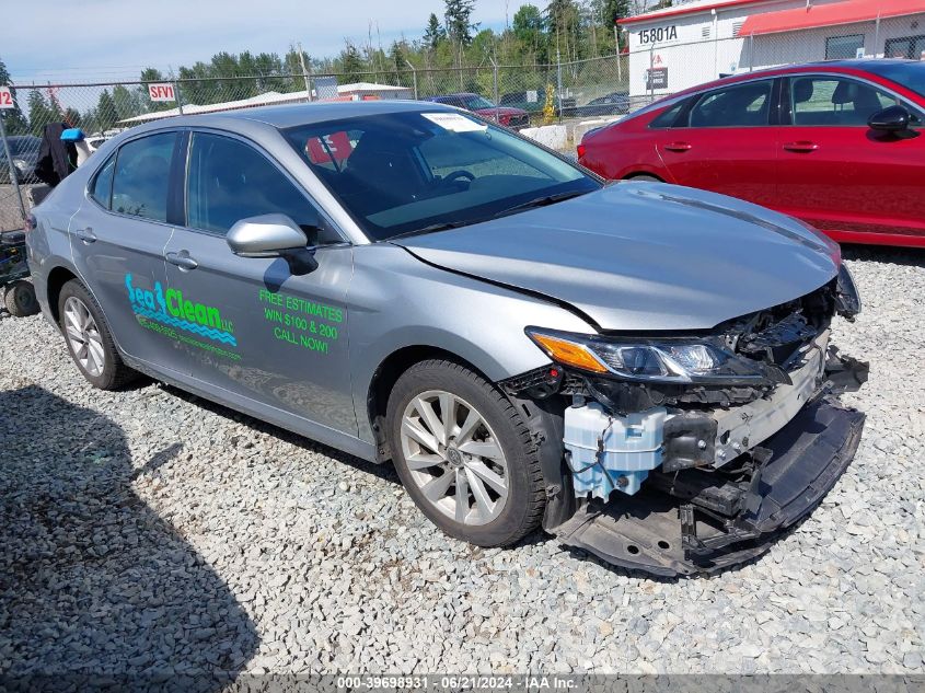 2022 TOYOTA CAMRY LE AWD