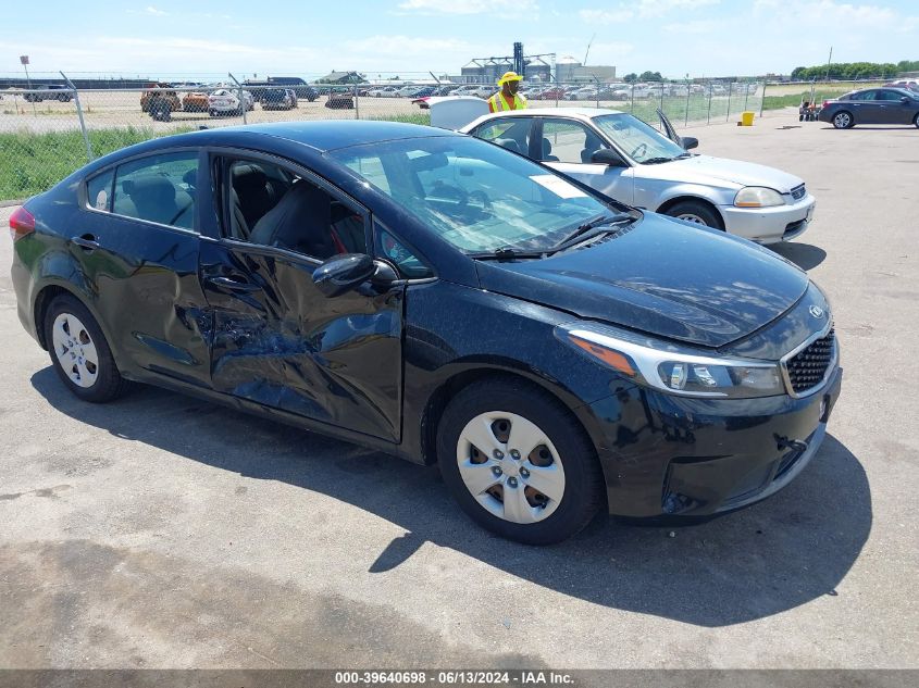 2017 KIA FORTE LX