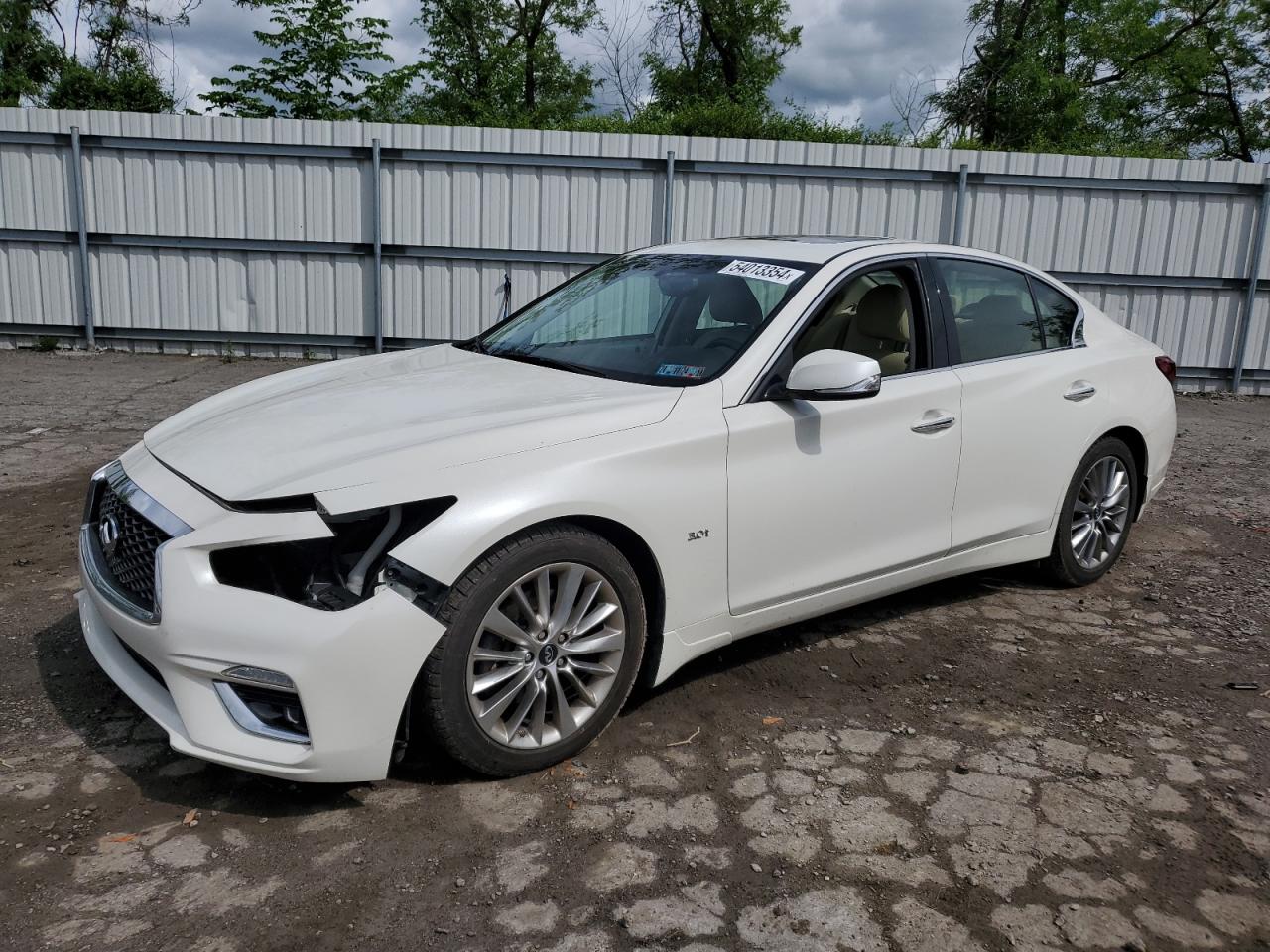 2018 INFINITI Q50 LUXE