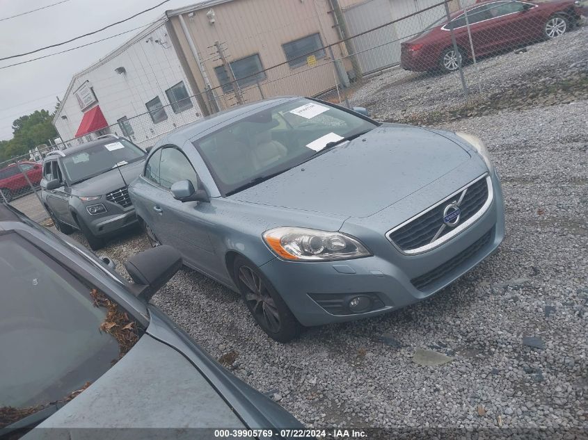 2011 VOLVO C70 T5