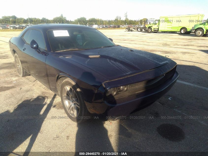 2013 DODGE CHALLENGER SXT