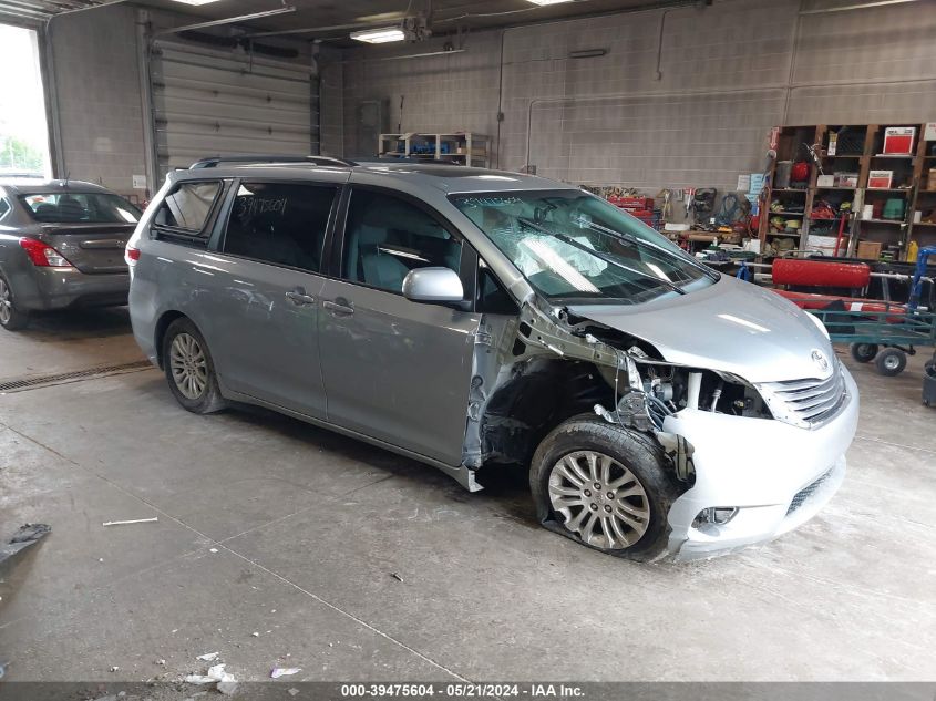 2011 TOYOTA SIENNA XLE V6