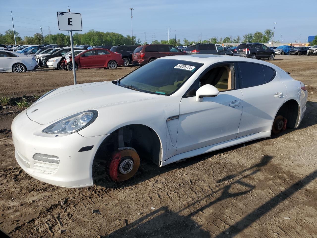 2012 PORSCHE PANAMERA 2