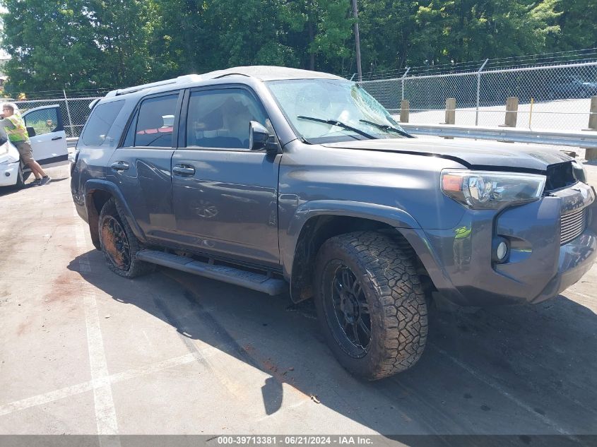 2017 TOYOTA 4RUNNER SR5