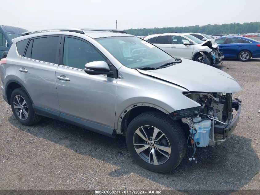 2017 TOYOTA RAV4 XLE